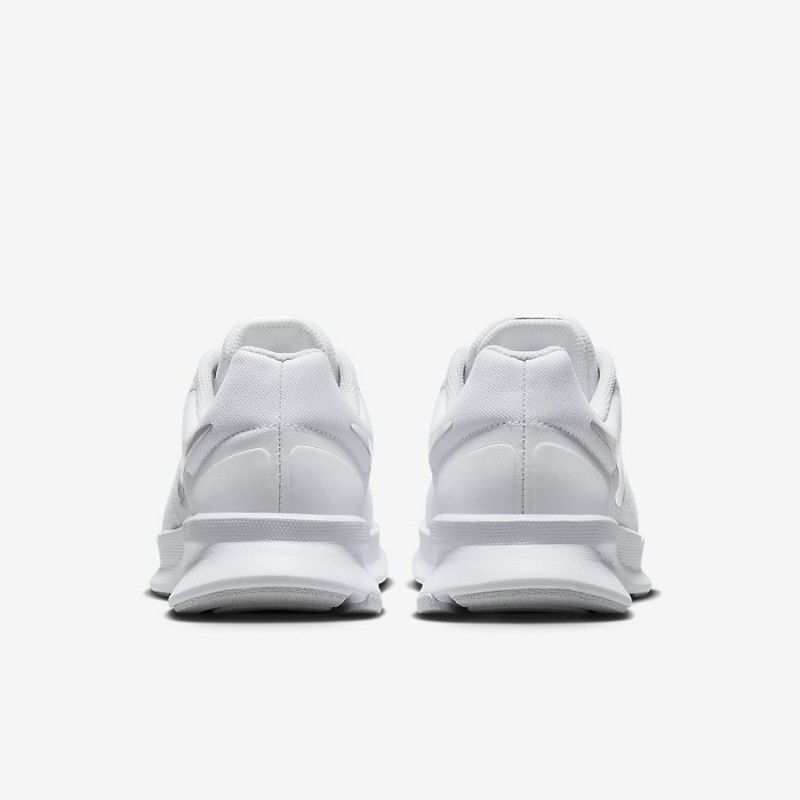 Giày Nike Run Swift 3 Nữ - Đen Trắng